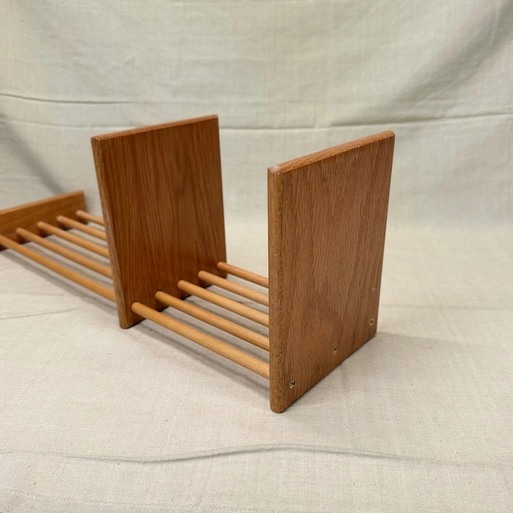 Vintage Mid Century Modern Oak Wood Desktop Book Rack Expandable Slat Bookshelf
